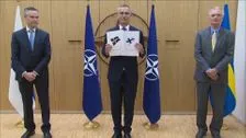 Neutralität oder NATO-Beitritt?